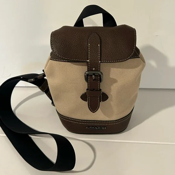 Coach Hudson Sling Pack Canvas Leather Brown Tan Crossbody Backpack NWT - Picture 4 of 12
